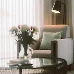 Bica Luxury Penthouse 아파트